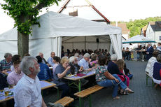 Sommerserenade vor dem "Chorfürst" (Foto: Karl-Franz Thiede)